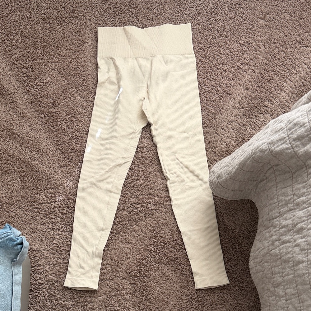 Cream Leggings